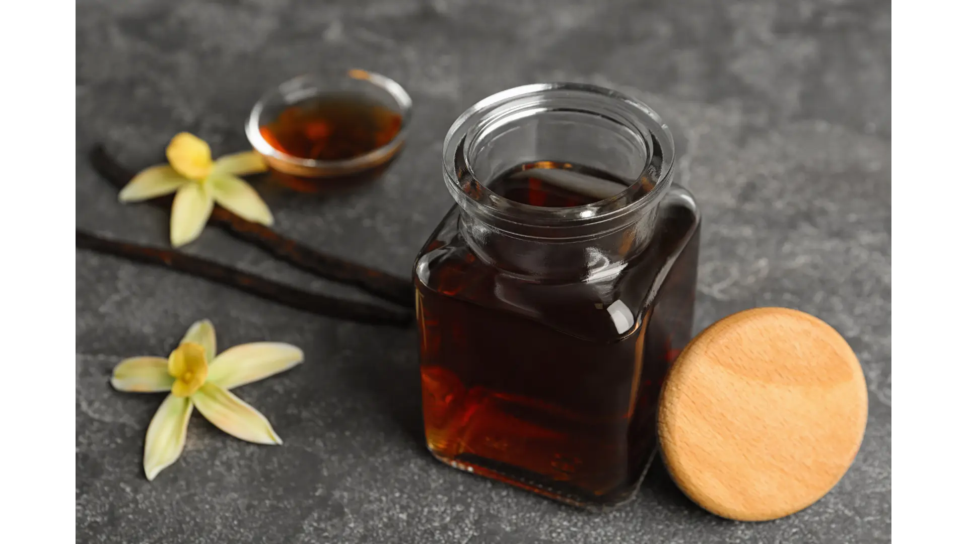 VANILLA ESSENCE - Image 2